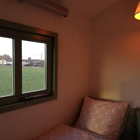 Roulotte Hartemeers Feriehus Tielt